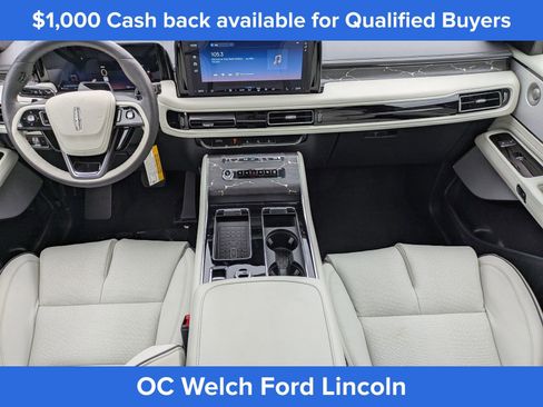 New 2026 Lincoln Aviator Black Label AWD/4WD image 9