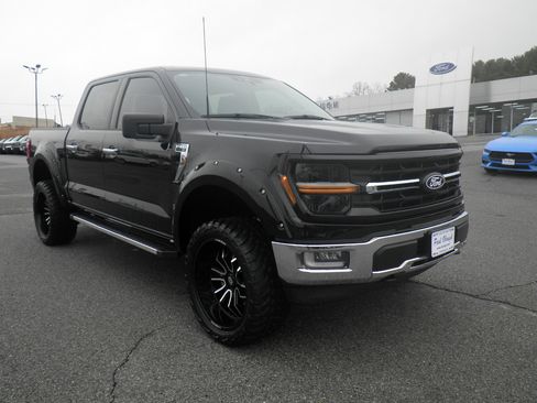 Used 2025 Ford F150 XLT w/ Equipment Group 301A Standard image 1