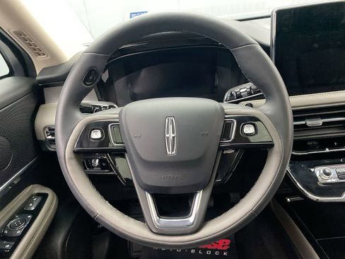 Used 2024 Lincoln Corsair AWD w/ Equipment Group 101A image 16