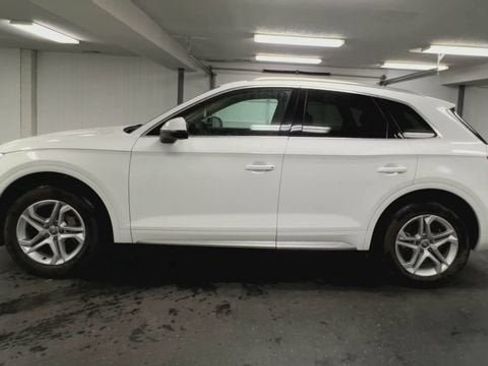 Used 2019 Audi Q5 2.0T Premium w/ Convenience Package AWD/4WD image 5