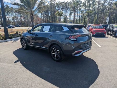 Used 2023 Kia Sportage EX image 5