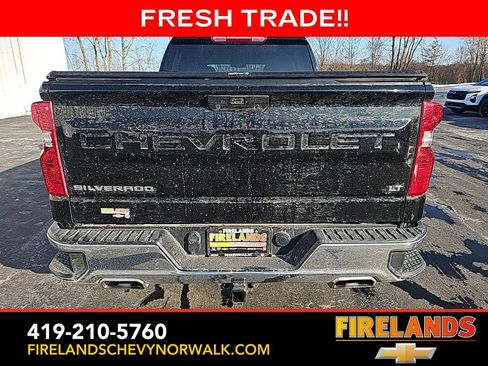 Used 2022 Chevrolet Silverado 1500 LT w/ Z71 Off-Road Package image 6