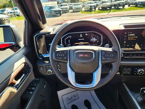 Used 2026 GMC Sierra 1500 SLT w/ SLT Premium Plus Package AWD/4WD image 9