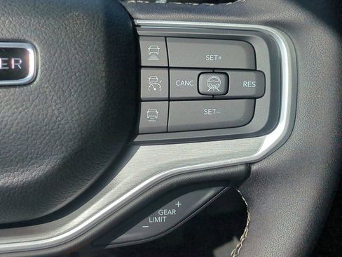 New 2026 Jeep Grand Wagoneer L Limited AWD/4WD image 28