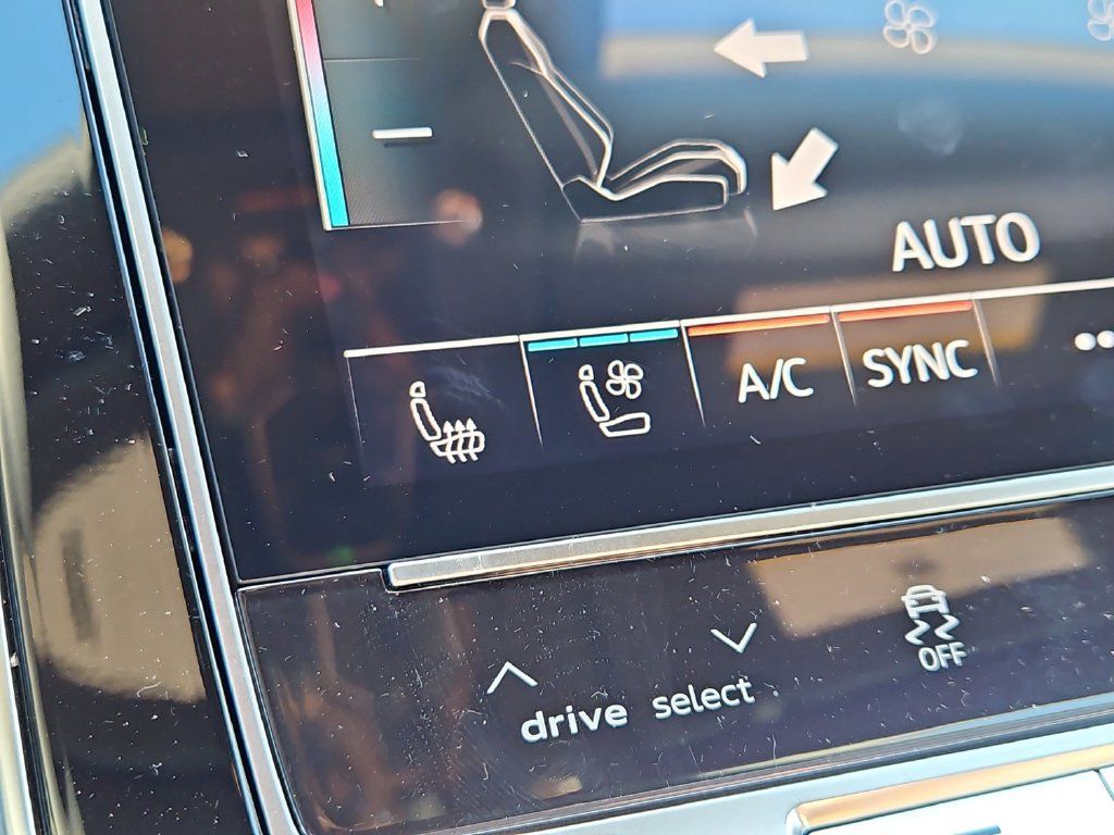 New 2027 Audi Q8 Prestige AWD/4WD image 15