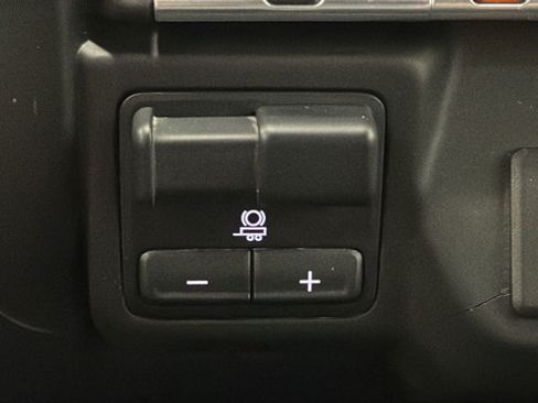 Used 2022 Chevrolet Silverado 1500 Custom Trail Boss w/ LPO, Dark Essentials Package AWD/4WD image 31