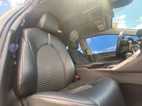 Used 2023 Toyota Camry SE FWD image 18