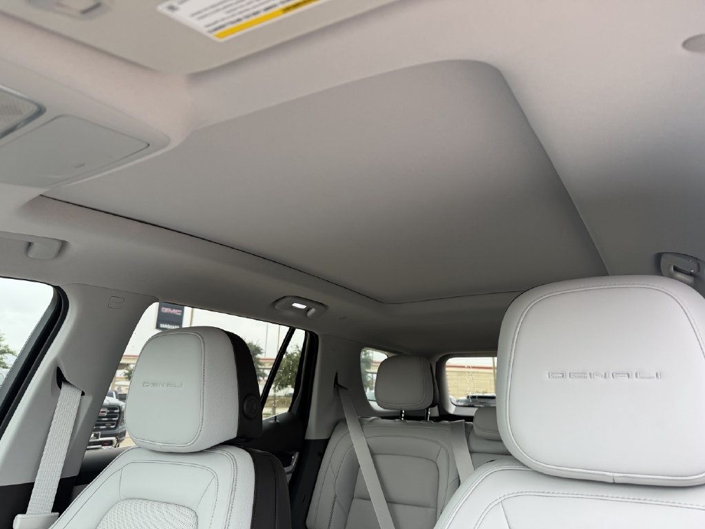 New 2027 GMC Terrain Denali w/ LPO, Floor Liner Package AWD/4WD image 22