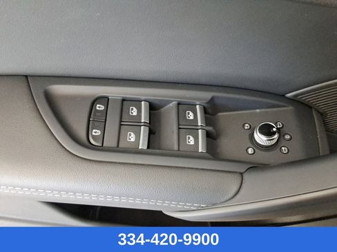 Used 2024 Audi Q5 2.0T Premium Plus w/ Premium Plus Package image 18