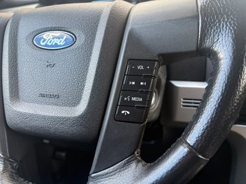 Used 2014 Ford F150 Lariat w/ Equipment Group 501A Mid AWD/4WD image 27