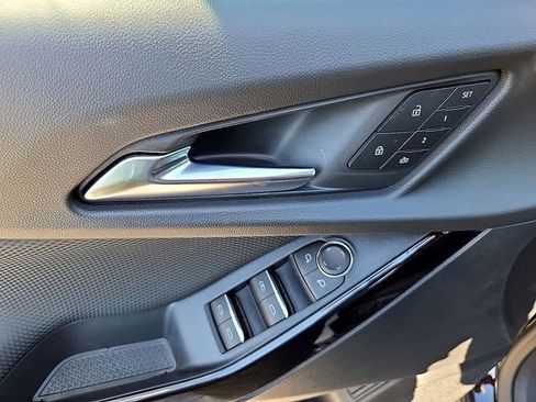 New 2026 Chevrolet Equinox RS w/ Convenience Package III FWD image 15