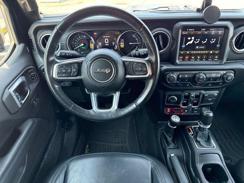 Used 2021 Jeep Wrangler Unlimited Rubicon 4xe w/ Steel Bumper Group AWD/4WD image 23