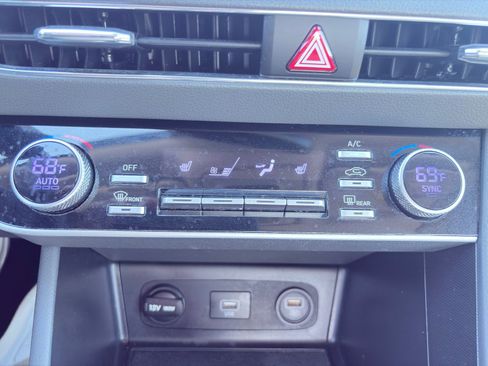 Used 2023 Hyundai Sonata SEL image 26