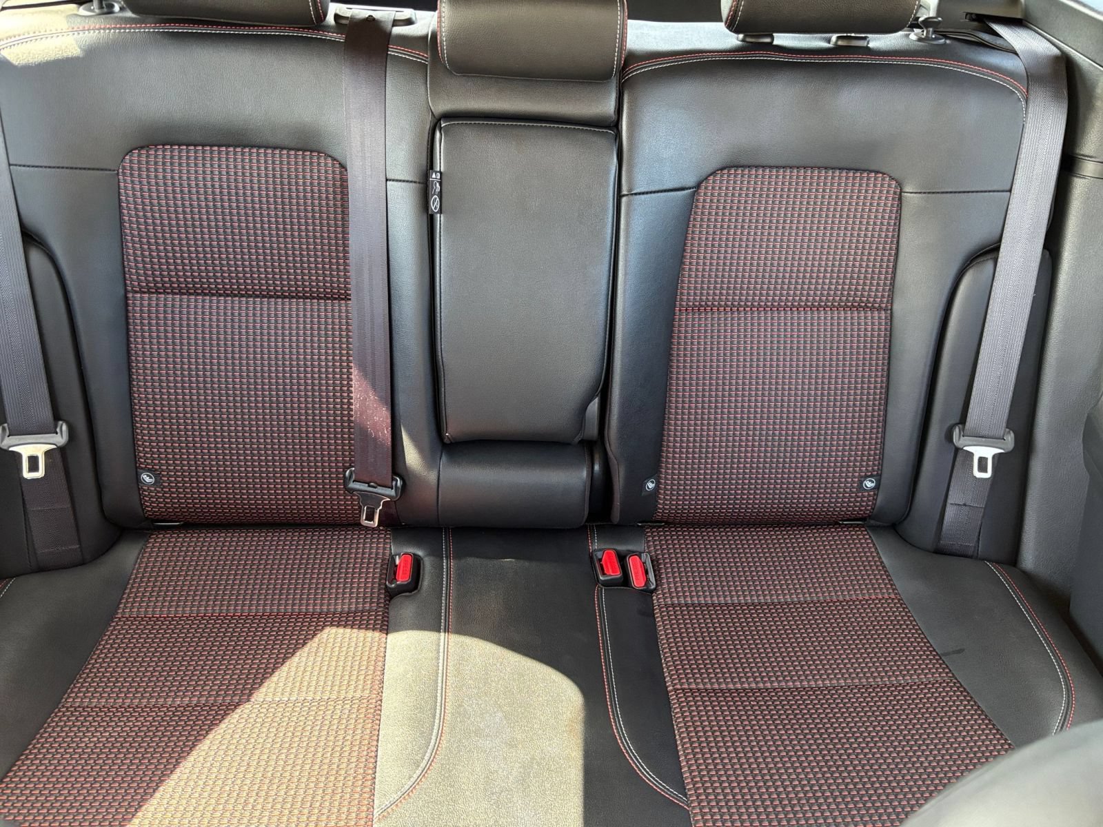 Used 2026 Nissan Kicks SR FWD image 36