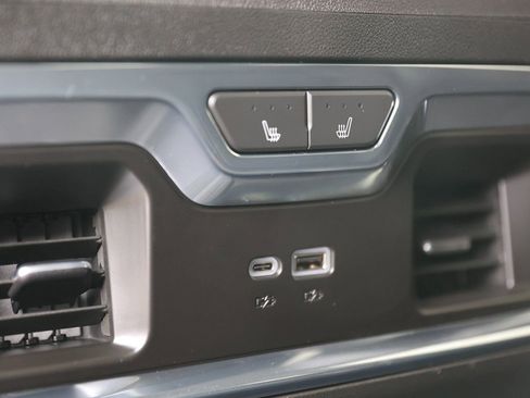 Certified 2024 Chevrolet Silverado 3500 LTZ w/ LTZ Premium Package image 27