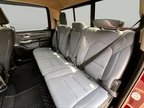 Used 2019 RAM 1500 Big Horn RWD image 19