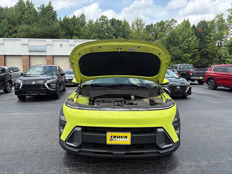 Used 2024 Hyundai Kona SEL AWD/4WD image 5