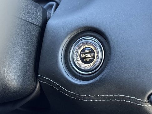 Used 2018 Mercedes-Benz S 560 4MATIC Coupe image 31