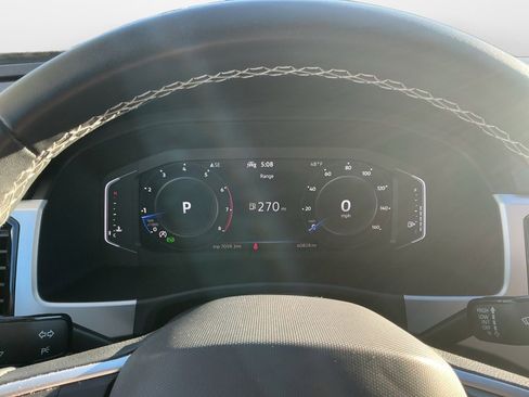 Certified 2023 Volkswagen Atlas SE image 13