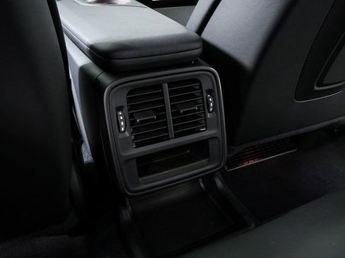 New 2026 Porsche Taycan image 23