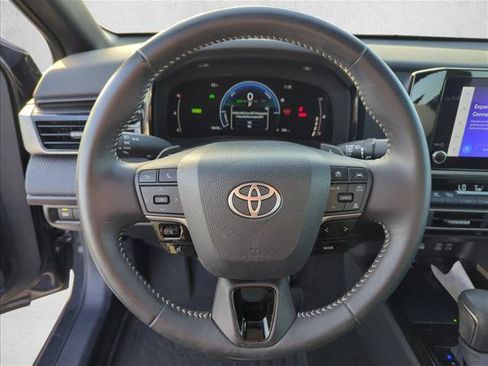 Certified 2025 Toyota Camry SE w/ Convenience Package FWD image 14