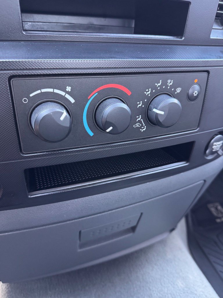 Used 2006 Dodge Ram 1500 Truck ST w/ V6 Value Group RWD image 15
