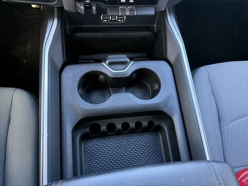 Used 2023 RAM 2500 Big Horn w/ Level 1 Equipment Group image 20