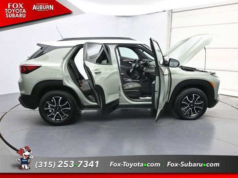 Used 2024 Chevrolet TrailBlazer ACTIV w/ Convenience Package AWD/4WD image 37