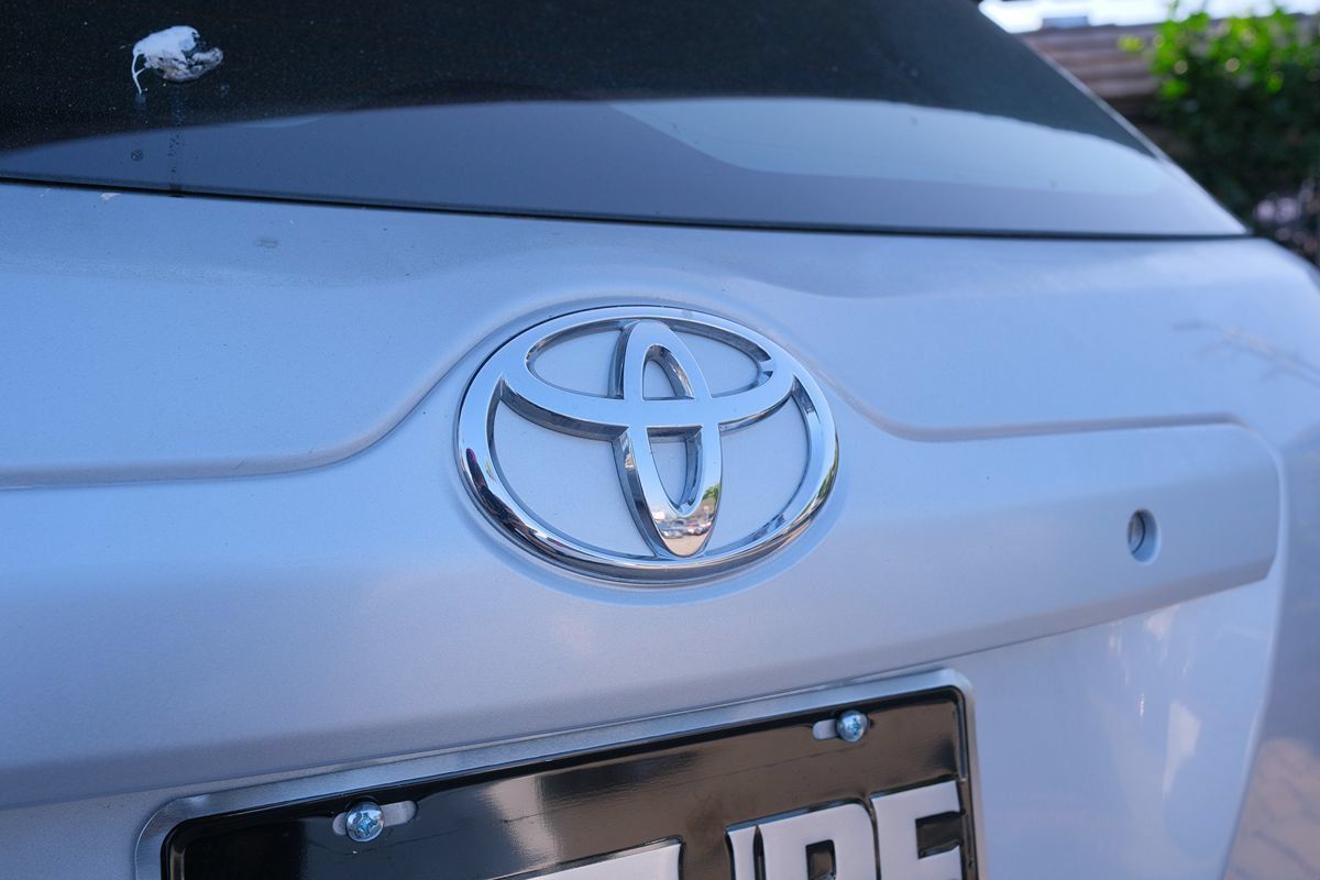 Used 2009 Toyota Matrix FWD image 34