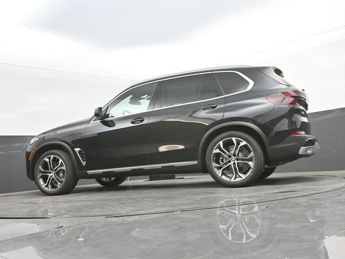 New 2026 BMW X5 xDrive50e w/ Premium Package AWD/4WD image 49