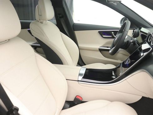 New 2026 Mercedes-Benz C 300 Sedan image 9