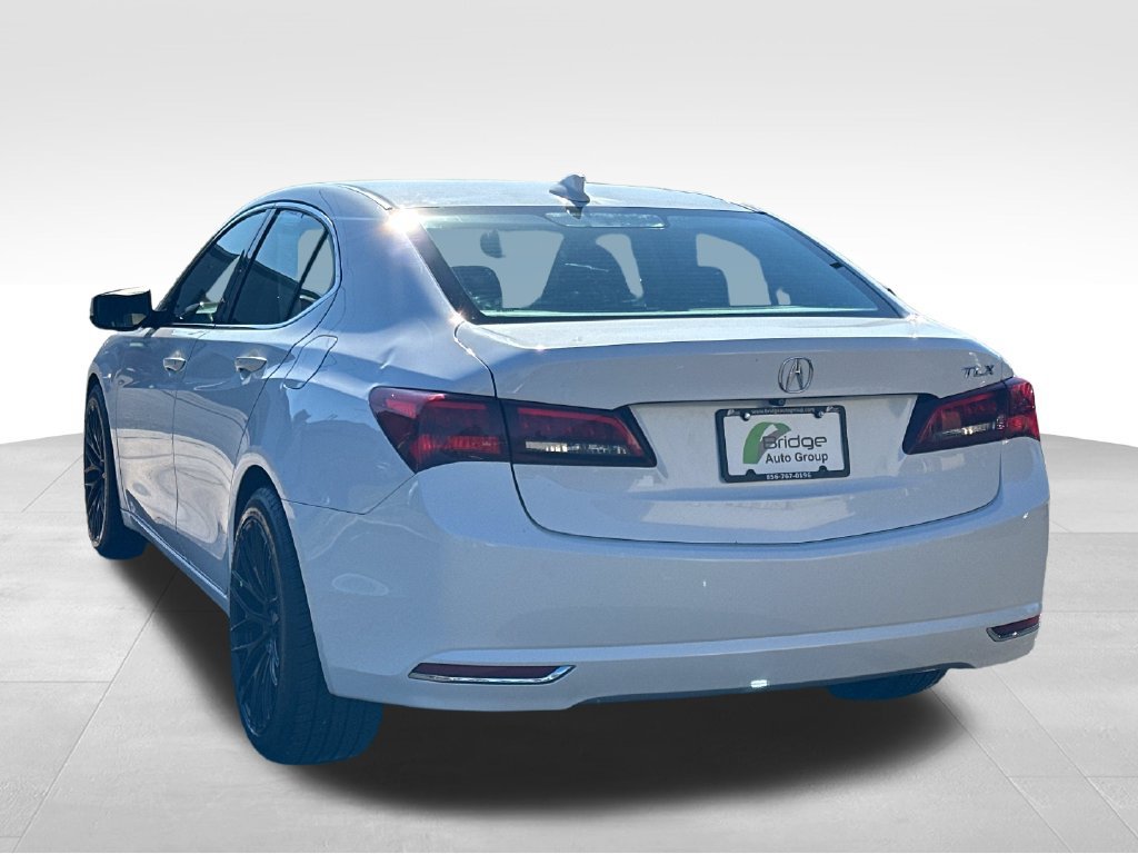 Used 2016 Acura TLX w/ Technology Package FWD image 5