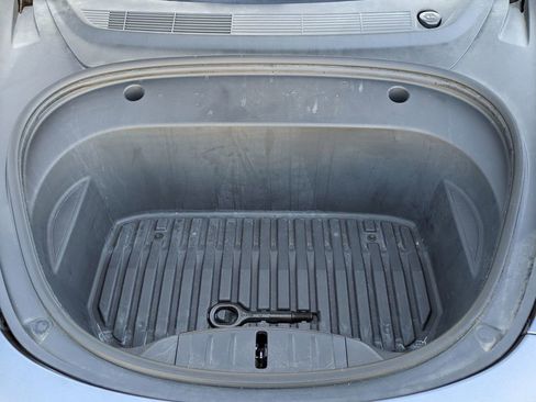 Used 2021 Tesla Model 3 Standard Range Plus image 11