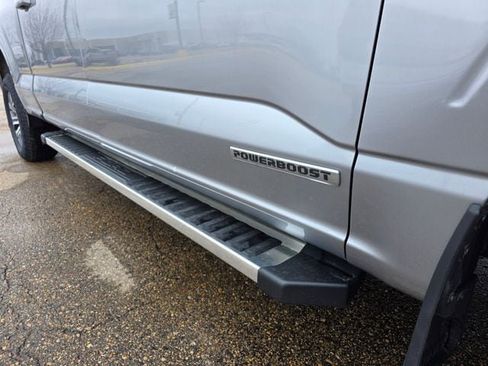 Used 2022 Ford F150 Lariat w/ Equipment Group 501A Mid image 8