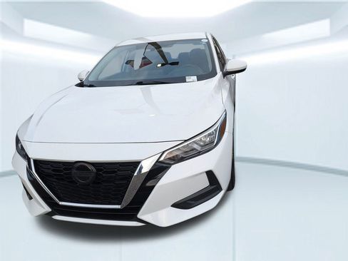 Used 2023 Nissan Sentra SV image 4