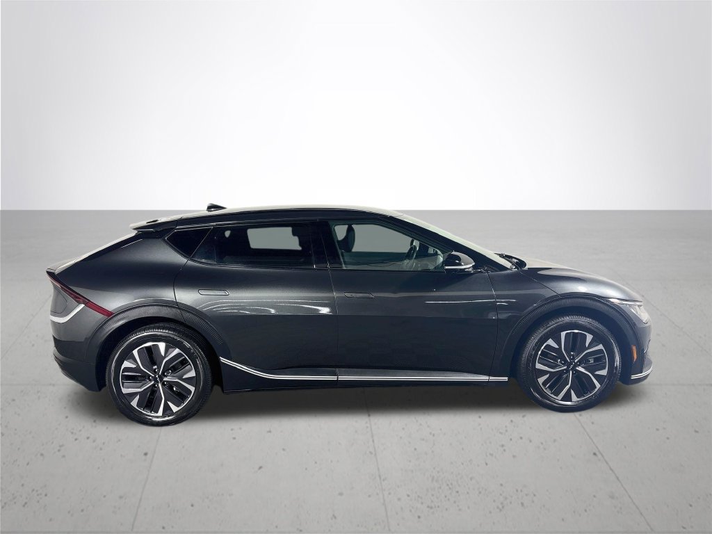 Used 2024 Kia EV6 Light AWD/4WD image 5
