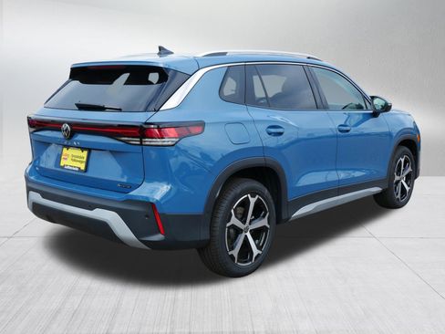 New 2026 Volkswagen Tiguan SE image 3