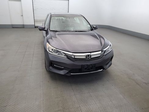 Used 2017 Honda Accord EX-L image 14