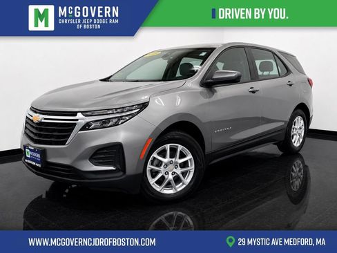 Used 2023 Chevrolet Equinox LS FWD image 1