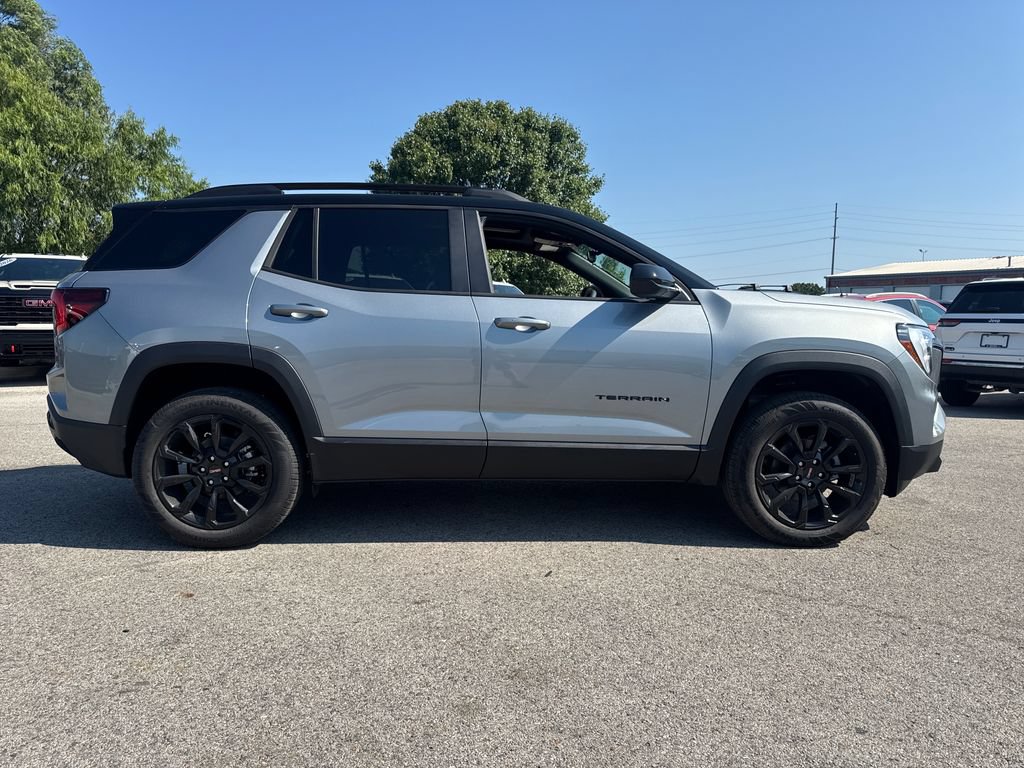 New 2027 GMC Terrain Elevation w/ Elevation Premium Package FWD image 8