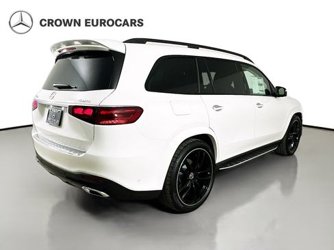 Used 2026 Mercedes-Benz GLS 450 4MATIC image 7