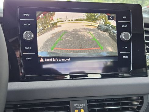 New 2025 Volkswagen Jetta SE image 26