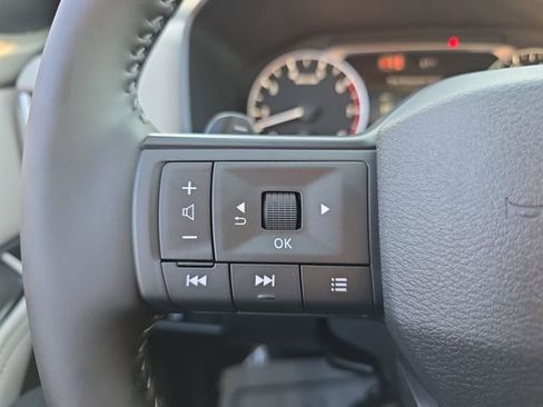 New 2026 Nissan Rogue SV image 31