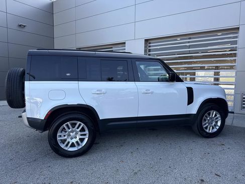 Certified 2023 Land Rover Defender 110 S AWD/4WD image 7