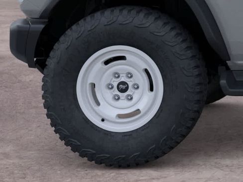New 2026 Ford Bronco Heritage Edition AWD/4WD image 21