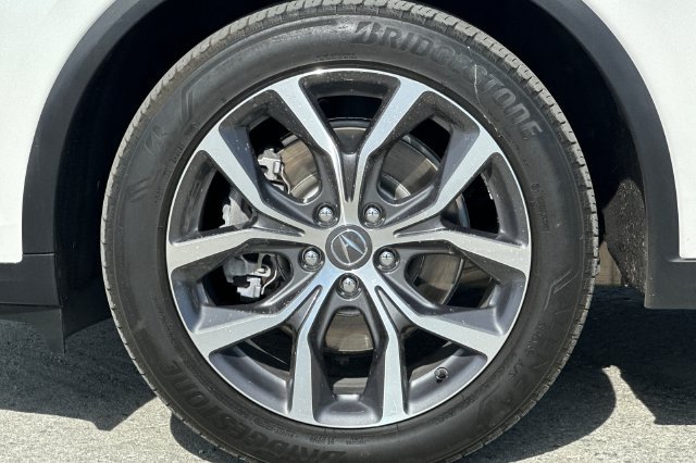 Used 2023 Acura MDX w/ Technology Package AWD/4WD image 35