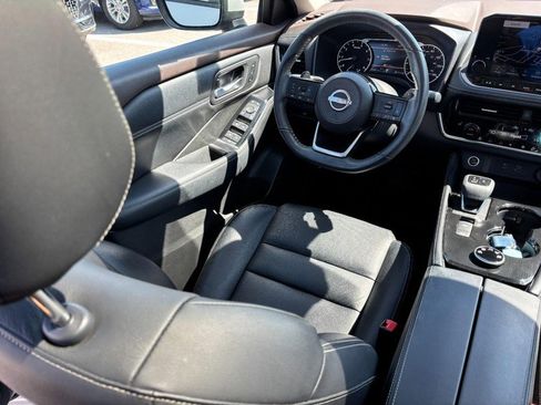 Used 2023 Nissan Rogue SL w/ SL Premium Package AWD/4WD image 12