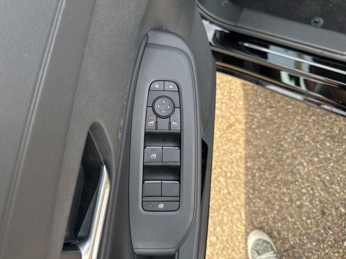 New 2026 Nissan Sentra SV image 11