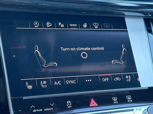 New 2026 Audi Q8 Prestige image 20