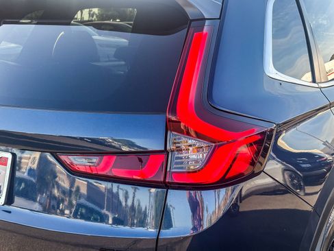 Certified 2025 Honda CR-V Sport-L image 8